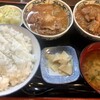 もつ煮 カド屋 - 合い盛り定食　ごはん（中）　¥1,100-