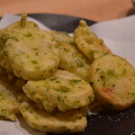 居酒屋 三つ鉢 - 山芋の磯部揚げ