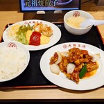 大阪王将 - 料理写真:2025年10月 日替りご飯ランチ(890円)