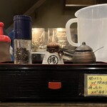 魚々麺 園 - テーブルセット！