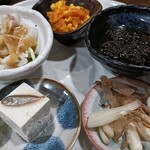 菜酒家FU-KU - 沖縄前菜5種盛り
(島らっきょう/スクガラス豆腐/人参しりしり/もずく酢/ミミガー)