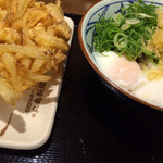 丸亀製麺 - 野菜かき揚げ＆とろ玉うどん 計¥520