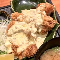 味工房まんま 別館 - タルタルが上品な感じ