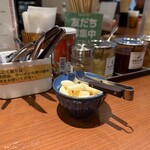 そらのいろ 西葛西 - 味変は生ニンニク