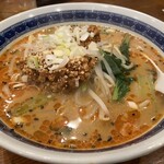 三喜園 - 担々麺、古いタイプかもだけどウマい