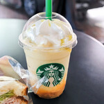 スターバックス・コーヒー - 洋なし生キャラメルフラペチーノ
