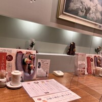 函館うに むらかみ 日本生命札幌ビル店 - カウンター席