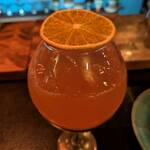 琉球ミクソロジースタイル バー アルケミスト - 桜とヨモギのスプモーニ