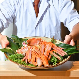 カニ尽くしの贅沢時間をお届いたします。