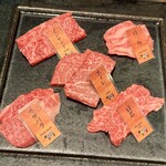 和牛焼肉やくにく 徹 - 