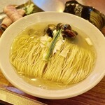 麺や くろえもん - 宍道湖しじみ中華そば（塩）