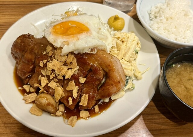 Osaka Tonteki Nanba Walk Ten