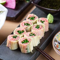 ねぎとろ生湯葉春巻き