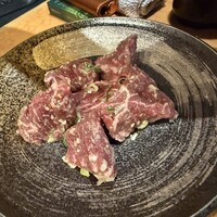ホルモン焼肉 富や 栄店 - 