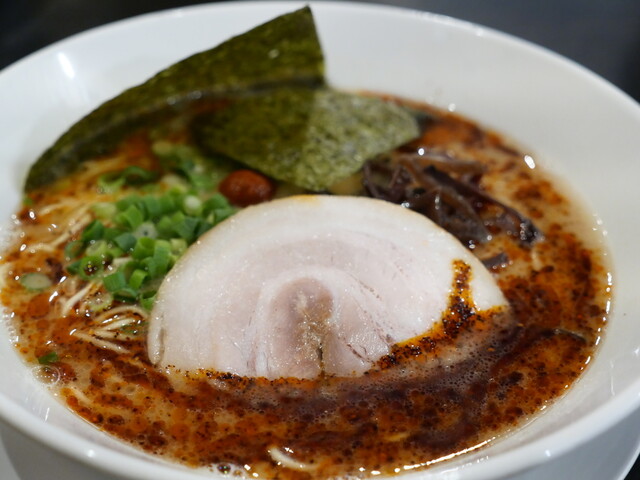 博多豚骨ラーメン よかいち（横手）- 地元で味わう本格豚骨ラーメン