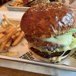 THE GREAT BURGER STAND - 