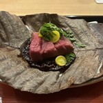 東茶屋 なかむら - 能登牛　朴葉焼き　赤味噌で