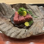 東茶屋 なかむら - 能登牛　朴葉焼き　赤味噌で