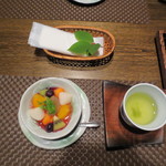 開花亭 - 杏仁豆腐