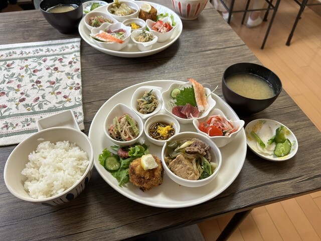 J&B（ジェイ&ビー）羽後牛島カフェ｜秋田市で味わうくつろぎ空間