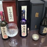 日本料理 TOBIUME - ⑤黒龍 二左衛門 限定品 2023 純米大吟醸酒(福井)
      ⑥黒龍 石田屋 限定品 2022　純米大吟醸酒(福井)
      ⑦黒龍 龍 2020 五十周年記念酒(福井)