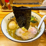 らぁ麺 秀登 - 海苔もカレーと合います