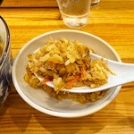 らぁ麺 秀登 - こちらの「貝柱ご飯」は必食のサイドメニュー