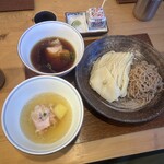 Ramen FeeL - つけ麺スープダブル