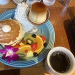 コナズ珈琲 - 料理写真:写真ヘタ過ぎ。