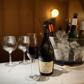 【DRINK】お料理とお楽しみ頂けるグラスワインも充実！