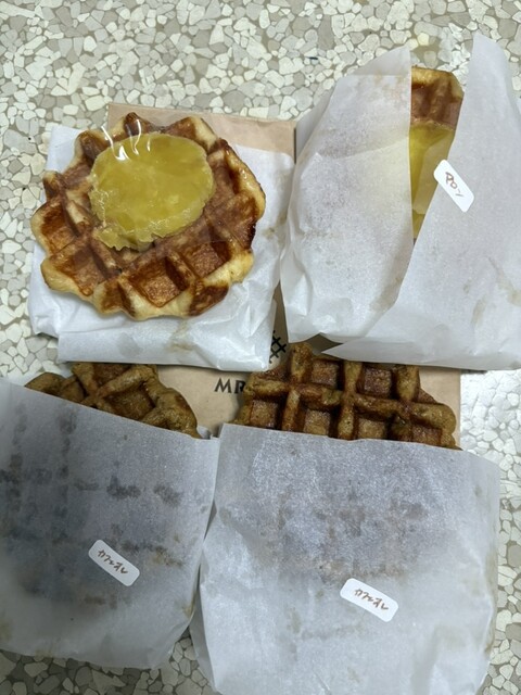 Mr. Waffle Hatanodai Eki Naka Ten photo 2