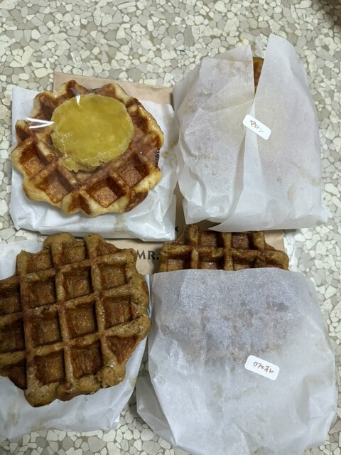 Mr. Waffle Hatanodai Eki Naka Ten