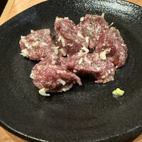 ホルモン焼肉 富や 栄店 - 
