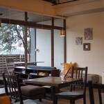 コップン カフェ - 素敵な店内