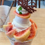 ゲート・イン - いちじくとアールグレイのパフェ