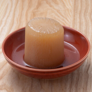 旨みが凝縮したほっこり優しい出汁でいただく、こだわりのおでん