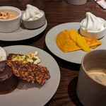 Crossroads Kitchen - 