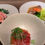 Crossroads Kitchen - 