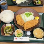 とんかつ専門店 からり - 