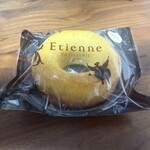 エチエンヌ - 