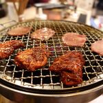 ヤキニク 七七四 - 