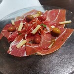 レストラン&バル elBUVA  - 生ハム