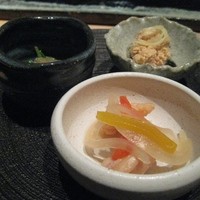 六緑 - つきだし