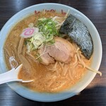 ラーメンさんぱち - 料理写真: