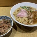 手打 親鶏中華そば 綾川 - 