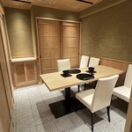 WASHOKU SUSHI ゆゆ梅田 - 