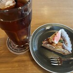 CAFE&BAR WHIRLPOOL - 