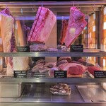  「メトロポリタングリル」 - 肉々しい肉達