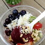 325009844 - アサイーボウルもたっぷり入ってとても美味しい(๑˃̵ᴗ˂̵)