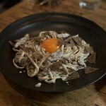 Cheese Tavern CASCINA - トリュフと熟成ベーコン キタッラ
      カルボナーラ ピアーヴェチーズ